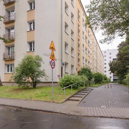 Bright Apartment Kasprzaka Warsaw Wola Near Metro Station By Noclegi Renters Varsóvia Exterior foto
